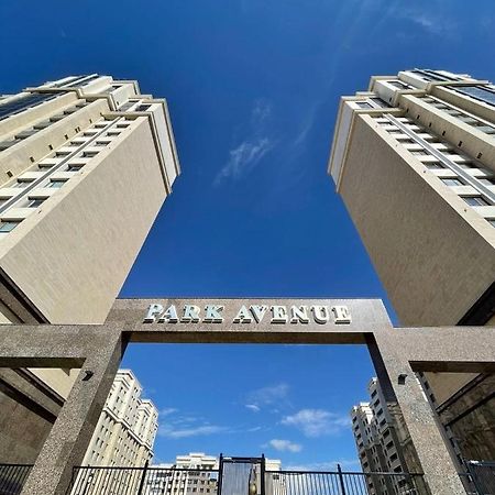 Whitehome In Park Avenue 아스타나 외부 사진