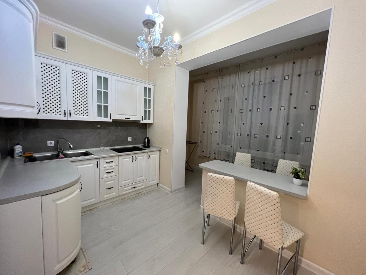 Whitehome In Park Avenue 아스타나 외부 사진