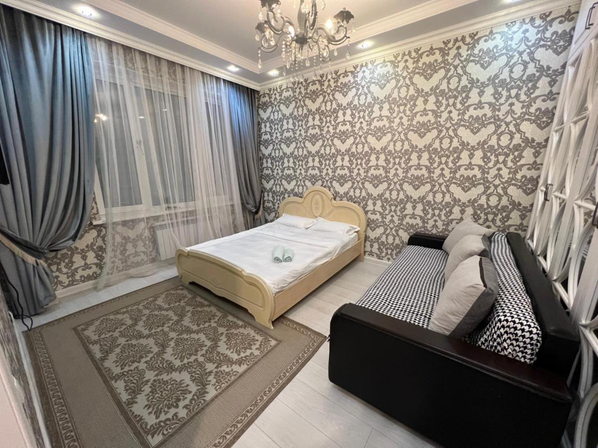 Whitehome In Park Avenue 아스타나 외부 사진