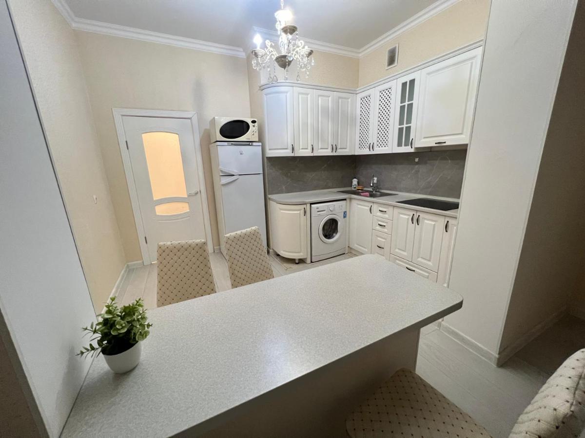 Whitehome In Park Avenue 아스타나 외부 사진