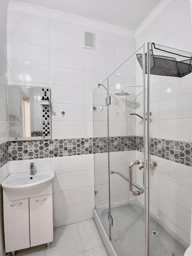 Whitehome In Park Avenue 아스타나 외부 사진